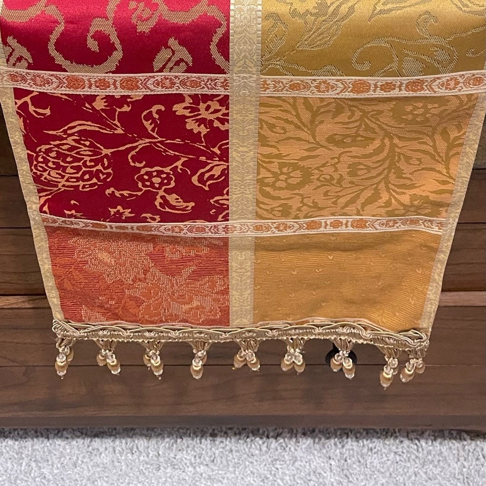 Fall Table Runner - Picture 3 of 4